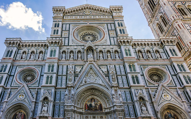 Chiêm ngưỡng vẻ đẹp đầy tráng lệ của nhà thờ chính tòa Florence